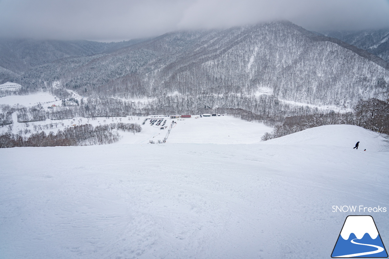 桂沢国設スキー場｜もしかして、春の足音が聞こえはじめた？湿り雪に季節の移ろいを感じた日曜日。